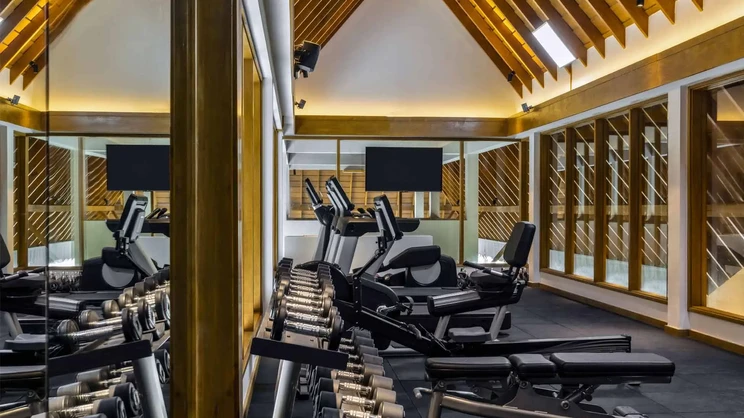 Emerald Faarufushi Resort & Spa